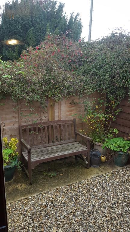 The Hideaway Suite Holiday Home Colchester Esterno foto